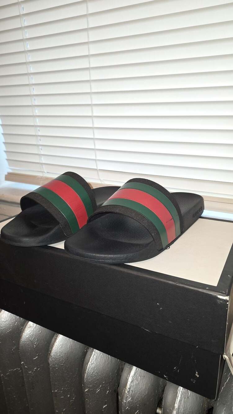 Gucci Web Slide Sandal With Grained Rubber Sole - Picture 2 of 9